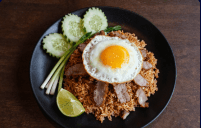 Old-style Fried Rice with Sliced Pork